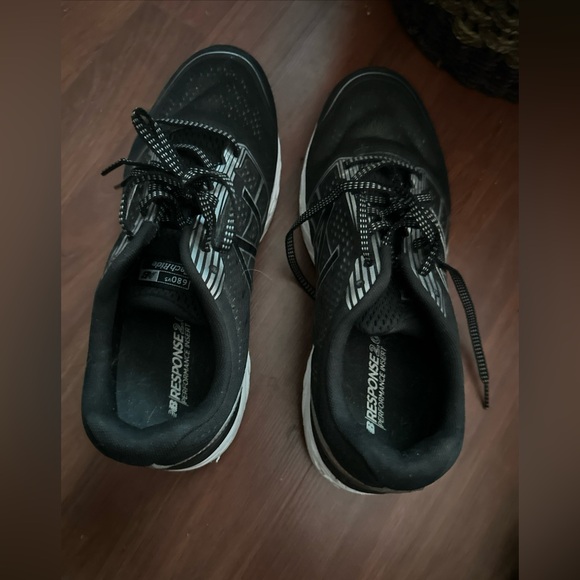 New Balance 10 4E BLACK M680CB5 Running Course  Shoes/Sneakers **FLAW*** - Picture 1 of 7
